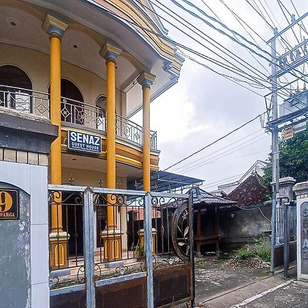 Reddoorz At Senaz Guesthouse Mataram Buitenkant foto